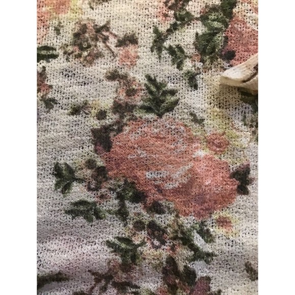 Floral top - Picture 3 of 4